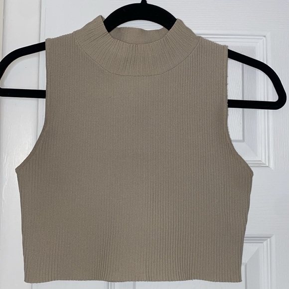 Glassons - Ribbed - Crop Top - Mock Neck - Tank - SMALL - Picture 4 of 6